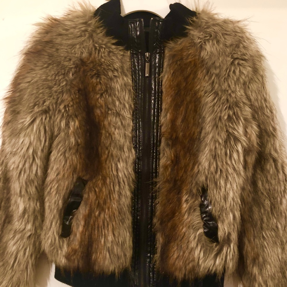 WOMANS FUR JACKET